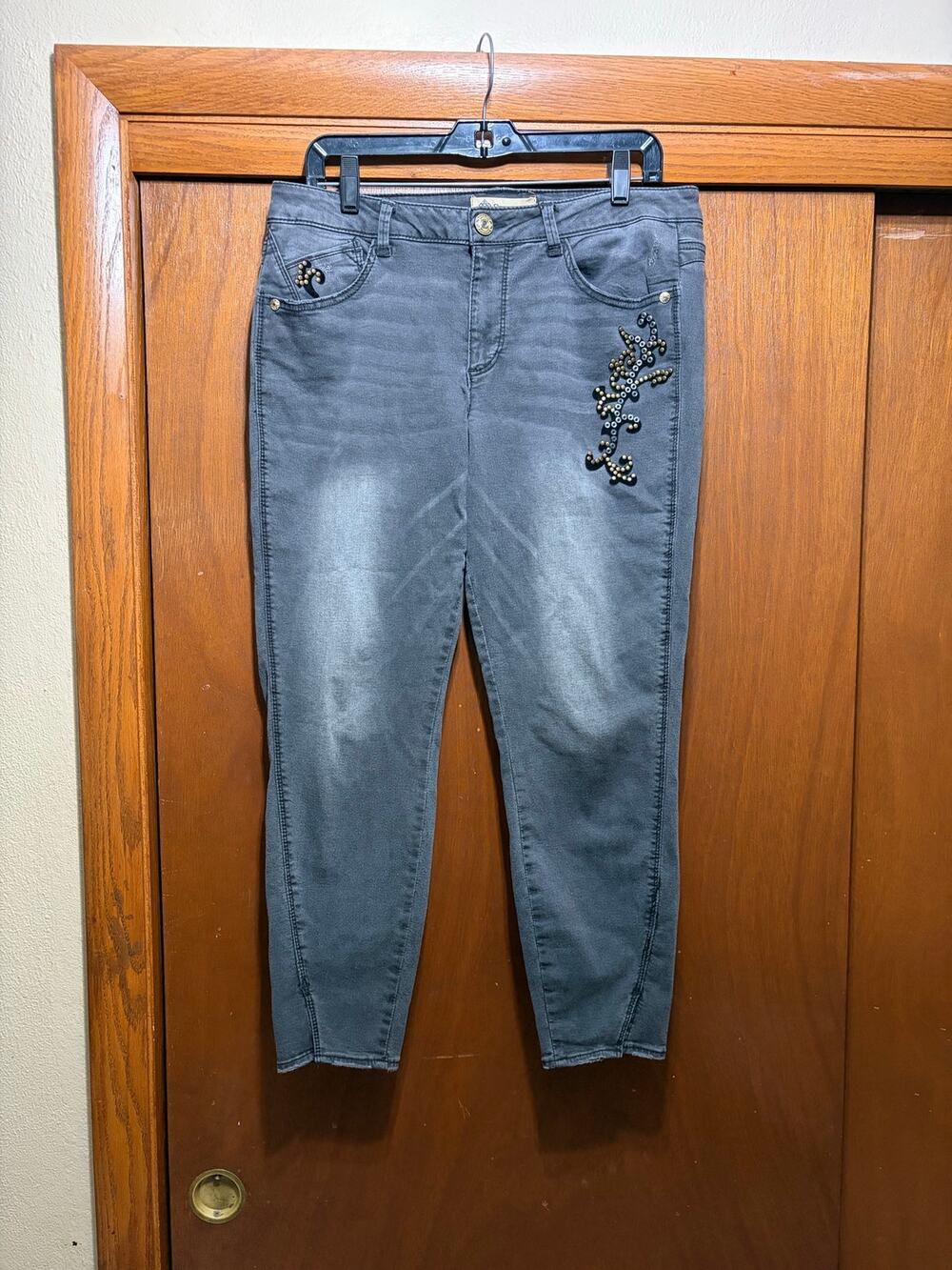 Democracy Freedom Ankle Skimmer Jeans Sz 12 Gray Embellished Beaded